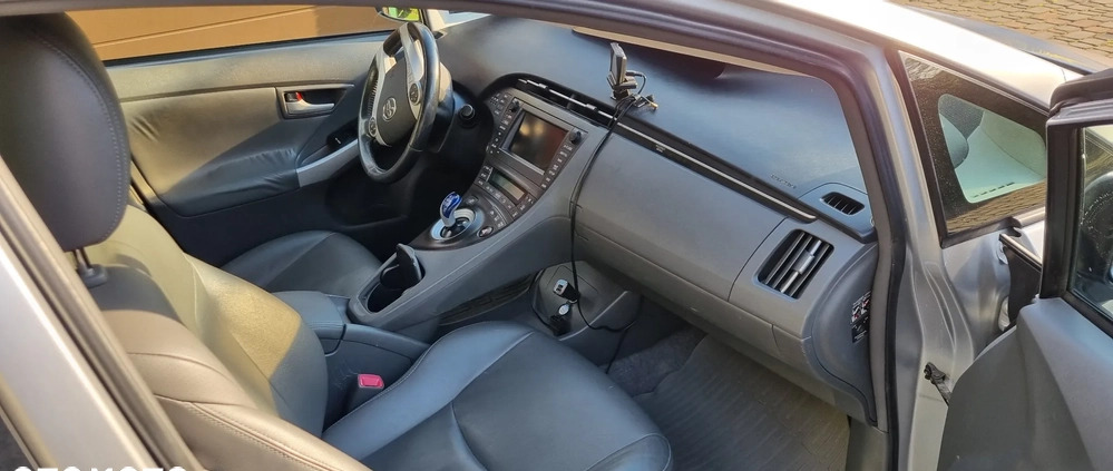 Toyota Prius cena 39000 przebieg: 209670, rok produkcji 2009 z Lublin małe 67